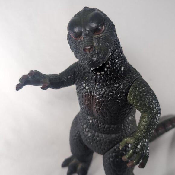 1986 Dor Mei 14" Godzilla Poseable Toy Action Figure Vintage Gojira Red Green - Picture 2 of 16